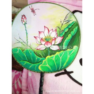 quạc tròn cổ trang