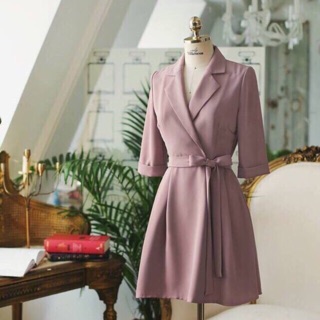 Đầm công sở cổ vest
