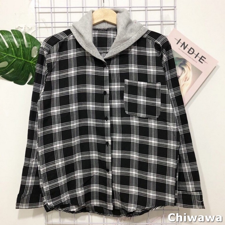 Áo khoác nam nữ Amozo 022 đẹp như diễn viên Hàn Quốc, có mũ phối sau màu trắng đen