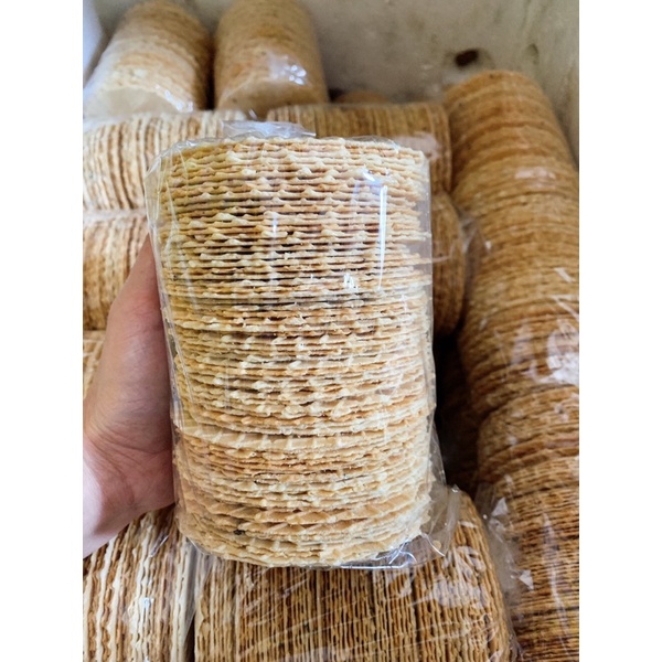 Bánh Đa Quế Vừng Đen Đặc Sản Tây Ninh gói khoảng 70-75 chiếc