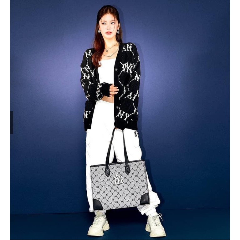 Túi Tote MLB Monogram Jacquard Shopper Bag New York Yankees