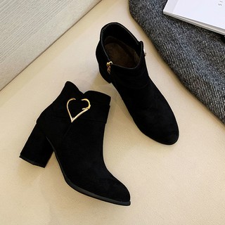 Giày bốt nữ cổ thấp giày boots nữ chất da lộn mềm mịn dễ phối đồ