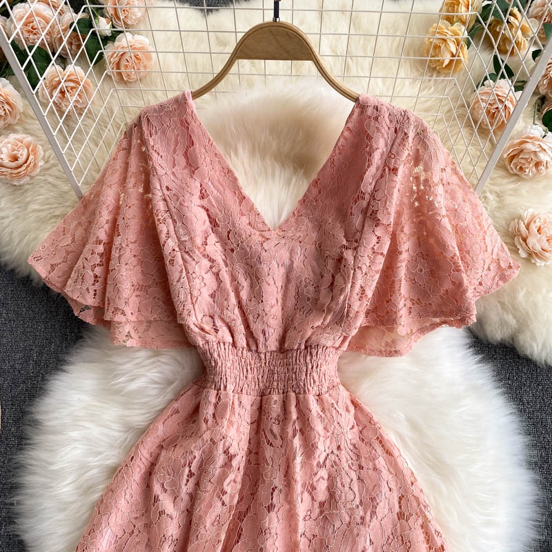 Váy ren dáng dài đi biển chất ren đẹp freesz