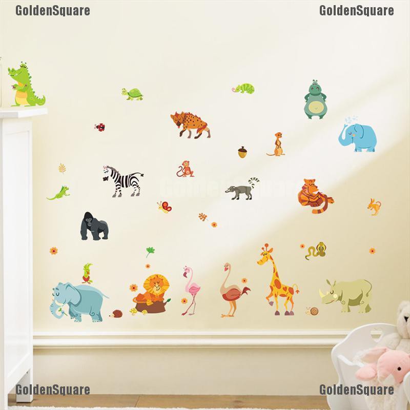 Decal Dán Tường Hình Khỉ Con Ngộ Nghĩnh