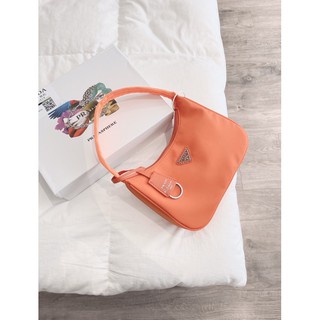 Túi kẹp nách prada super fullbox vip