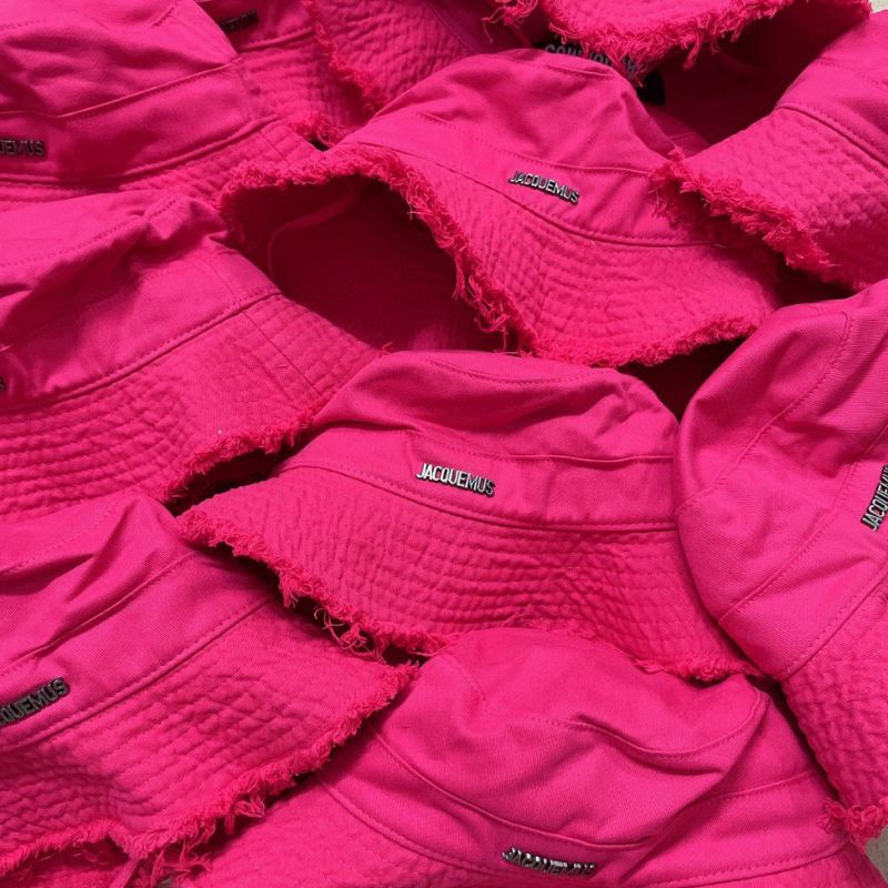 Mũ tai bèo JACQUEMUS. nón butket unisex