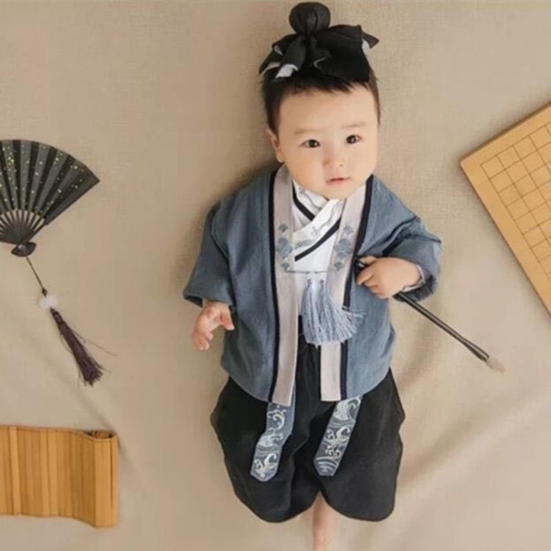 Bộ Hán Phục Phong Cách Trung Hoa Dùng Làm Đạo Cụ Chụp Ảnh Cho Bé 2-3 Tuổi