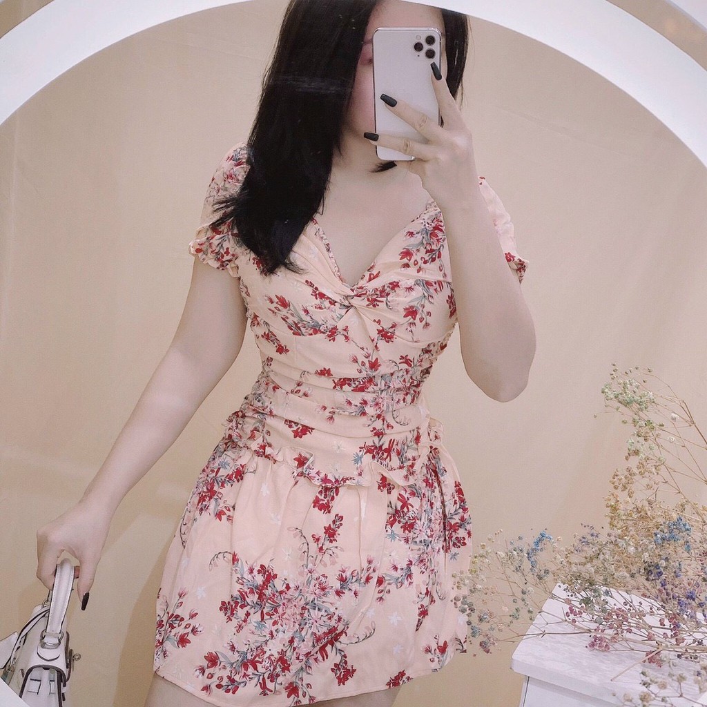 đầm bông lụa tay ngắn cổ hở V