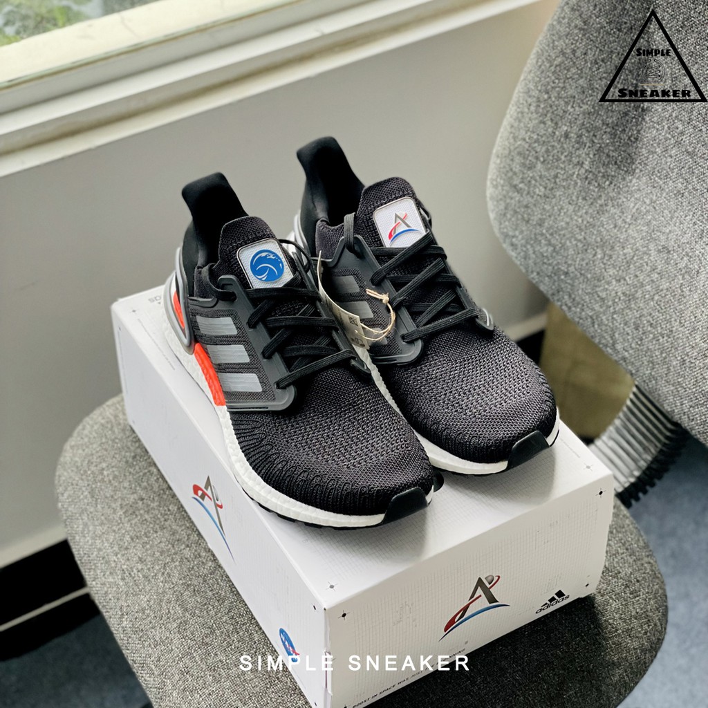 Giày Nam Adidas Auth FREESHIPAdidas Ultraboost 20 Core Black ISS DNA Chính Hãng - Giày Chạy Bộ Nam - Simple Sneaker