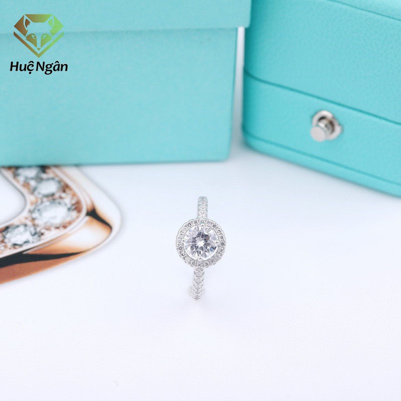 Nhẫn bạc Ý 925 Huệ Ngân - 4 chấu đính đá 7li RR1681