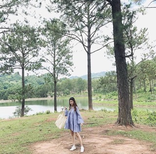 Chiếc đầm baby doll kẻ caro xanhhh