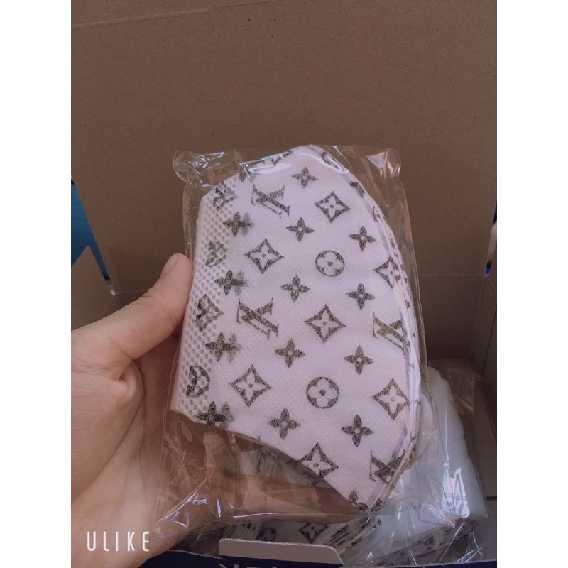 Khẩu trang lv unicham nhật | BigBuy360 - bigbuy360.vn