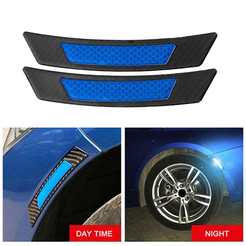 Miếng Dán Bảo Vệ Vành Bánh Xe Hơi Bằng Sợi Carbon Phản Quang Độc Đáo Tiện Dụng