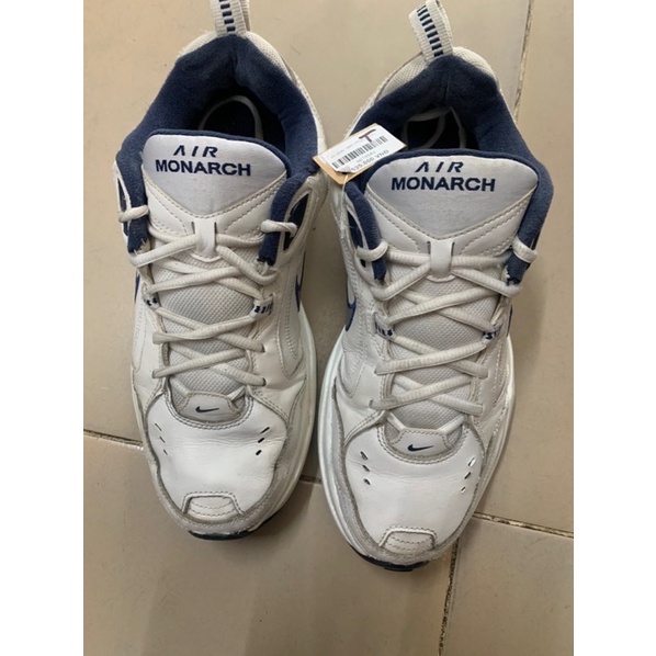 Giày chính hãng đã qua sử dụng