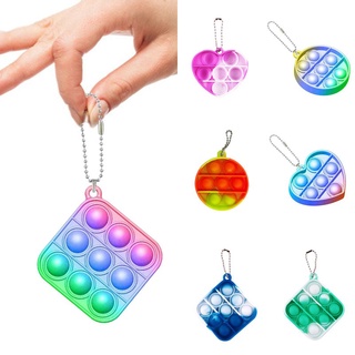 Móc khóa hình dạng đồ chơi giải tỏa căng thẳng bằng silicone