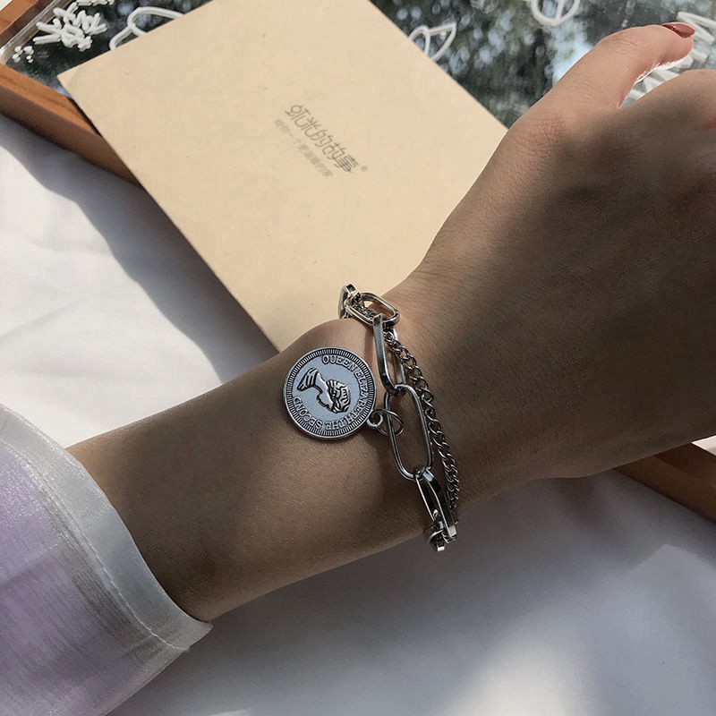 Vòng tay họa tiết đồng xu màu vàng họa tiết chân dung phong cách retro đơn giản độc đáo hàn quốc cho nam nữ 23442
