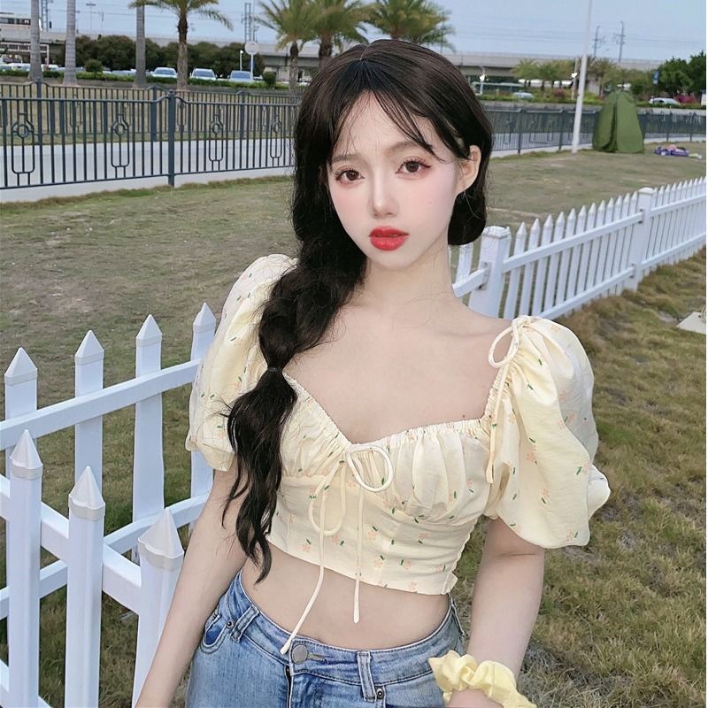 Áo kiểu COZOKC dáng ngắn tay phồng cổ chữ V xinh xắn dành cho nữ