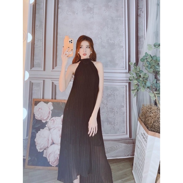 [Mã FAMANU84 giảm 10% đơn 0đ] Đầm maxi dập ly cổ yếm phối nơ nhỏ cực đẹp hình thật | BigBuy360 - bigbuy360.vn