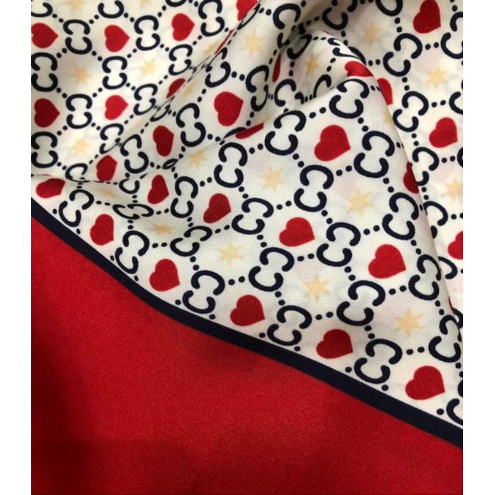 Vải lụa chéo hàn tim