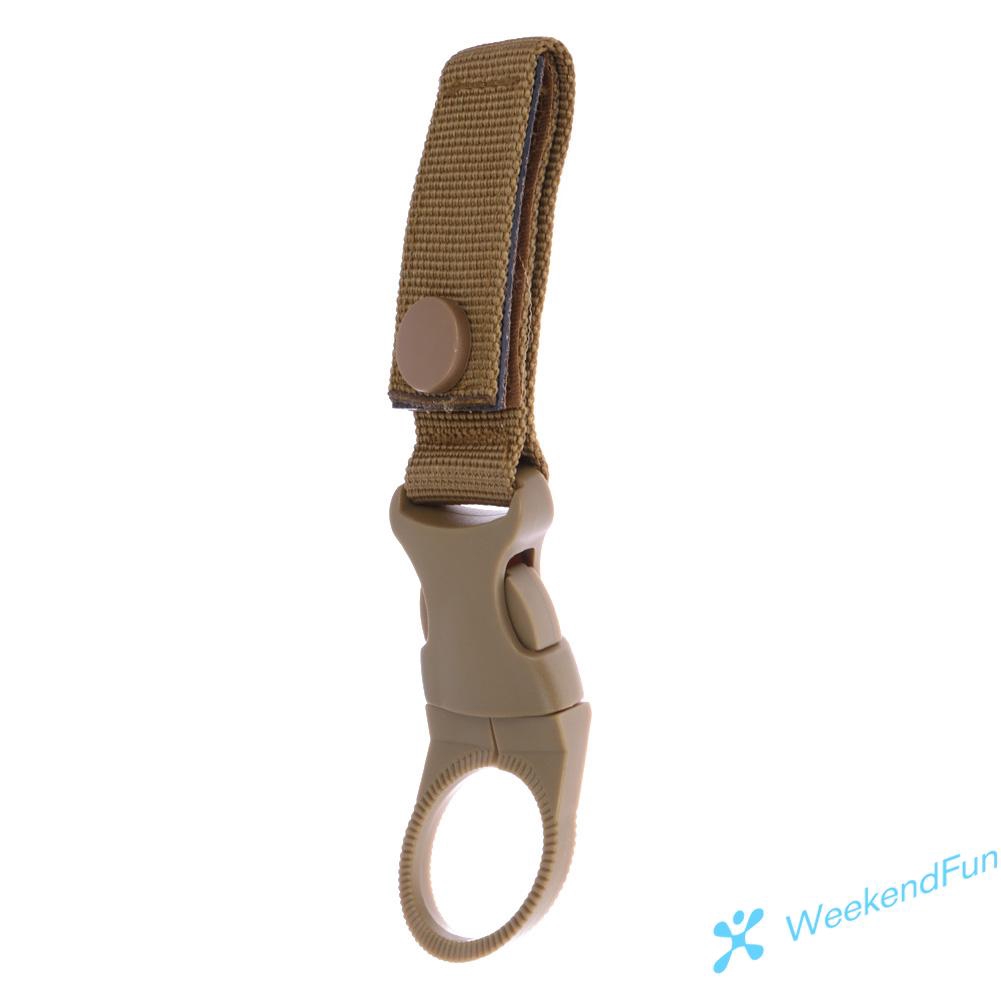 Móc Treo Chai Nước Gắn Ba Lô Tiện Lợi