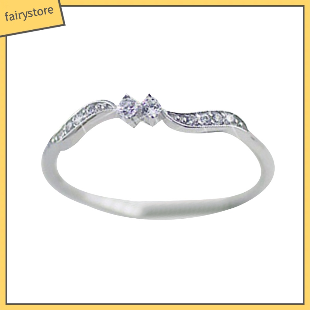 Nhẫn Hợp Kim Hình Chiếc Lá Đính Đá Xinh Xắn Cho Nữ