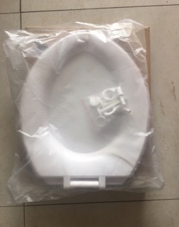 Nắp bồn cầu Gatabaths PLASTIC
