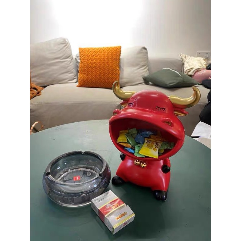 Tượng decor phòng khách, kệ đựng đồ dùng decor nhà cửa trâu sừng vàng 2021