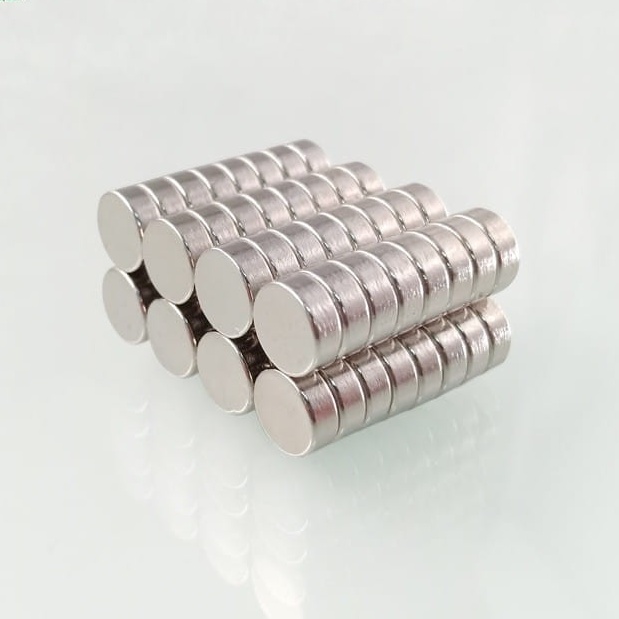 Nam Châm Tròn 8x2mm, 8x3mm, 8x4mm, 8x5mm, 8x8mm siêu hít tiện dụng