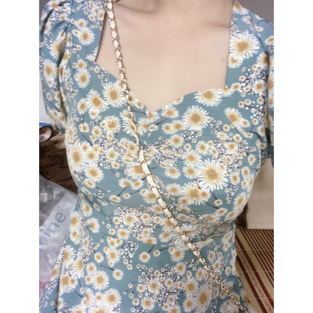 Đầm Tay Ngắn Cổ Vuông Họa Tiết Hoa Cúc Thời Trang | BigBuy360 - bigbuy360.vn