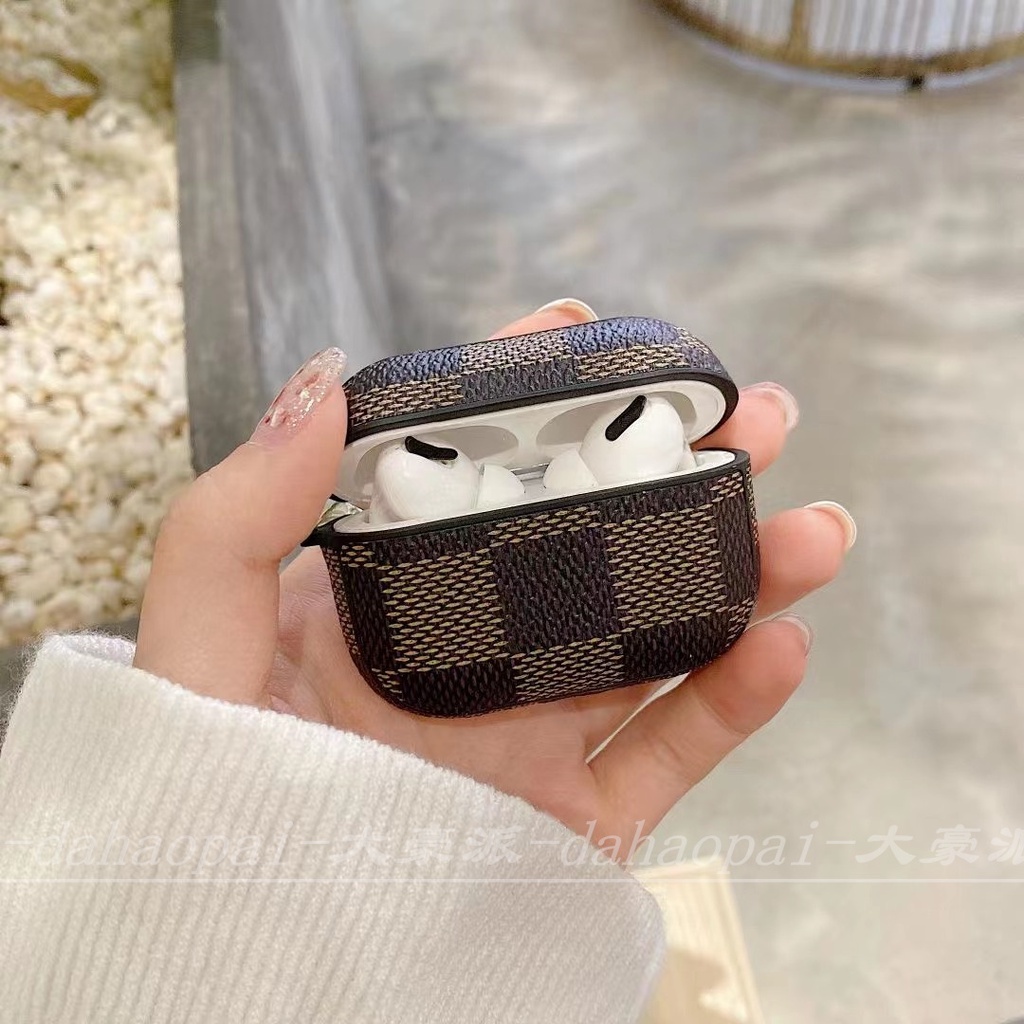 Ốp Điện Thoại Da Màu Nâu Kẻ Sọc Mạ Điện Có Ngăn Đựng Tai Nghe Cho iPhone 14 13 12 11 Pro max AirPods Pro 3 2