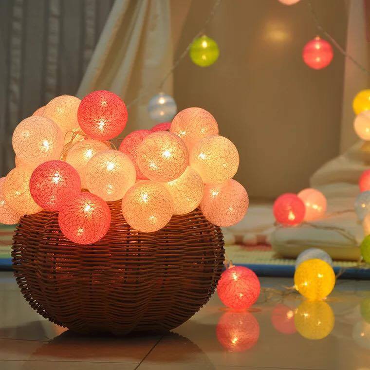 Bộ đèn led 20 bóng cầu mây Thái trang trí giáng sinh lung linh (dùng pin tiểu - tặng kèm pin)