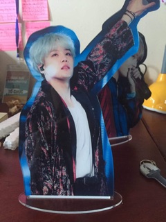 Standee