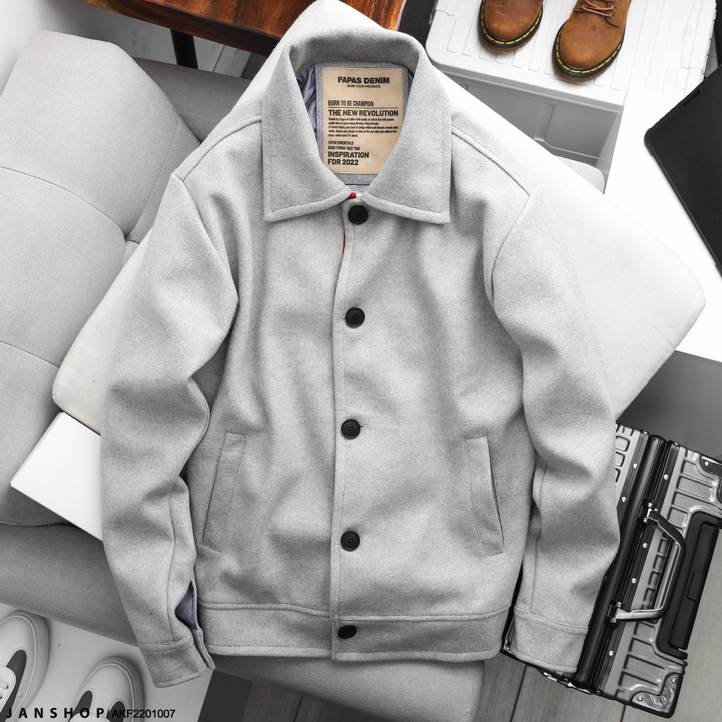 Áo Khoác Vải Nỉ Với Thiết Kế Đường Line Nút Áo Mới Lạ