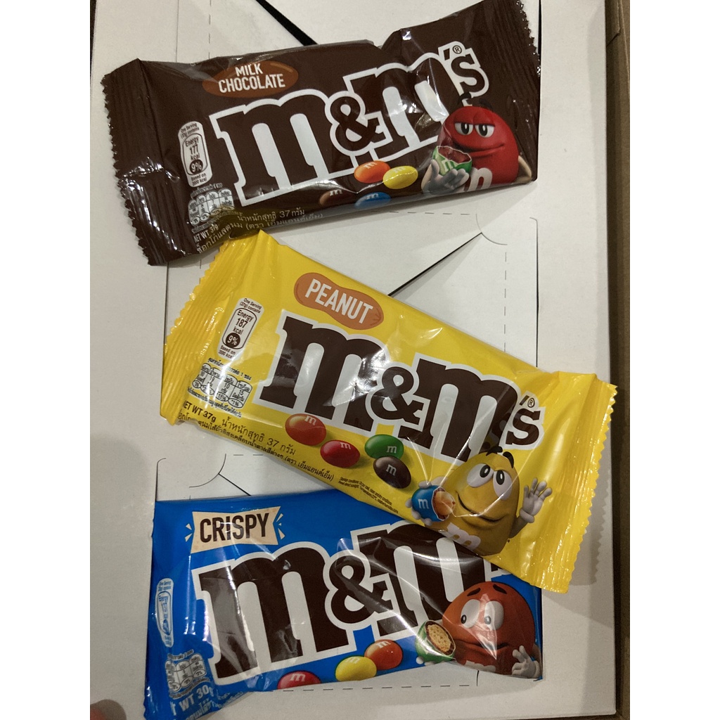 Hộp quà TẾT gồm 3 túi Kẹo Socola M&amp;m's KLT104gram/date tháng 8/2022