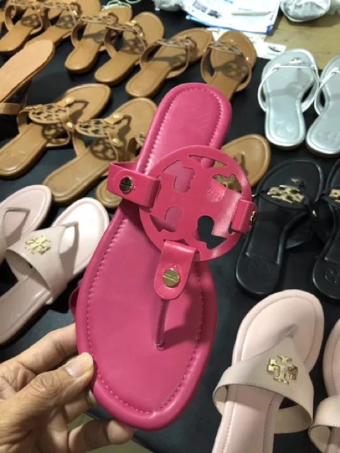 Dép tony burch xuất dư