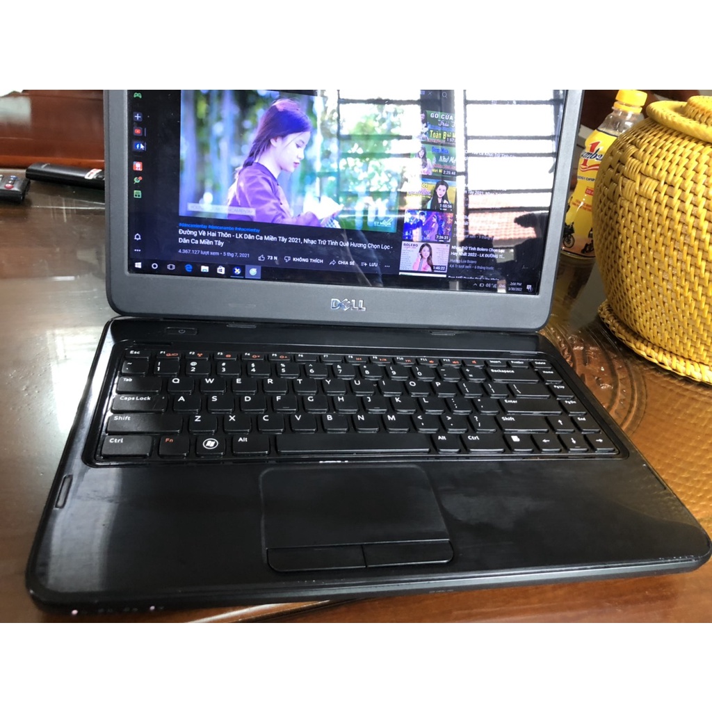 Laptop Core i3 Core i5 Core i7 ram 4G 8G SSD 120G Học tập giải trí