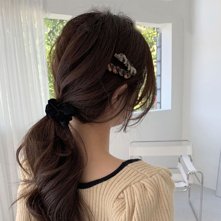 (0490) Kẹp Tóc Nhựa Xoắn Vân Đá Sáng Tạo Đơn Giản Hàn Quốc