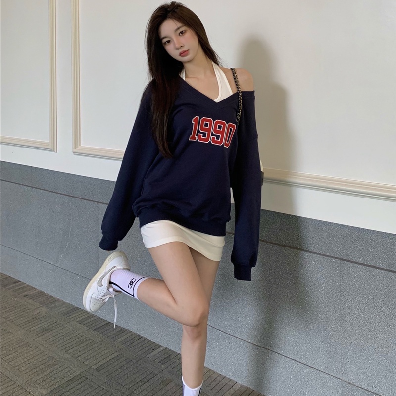 Set đồ COZOKC gồm áo len dáng rộng cổ chữ V và đầm ôm dáng phong cách Hàn Quốc thời trang cho nữ