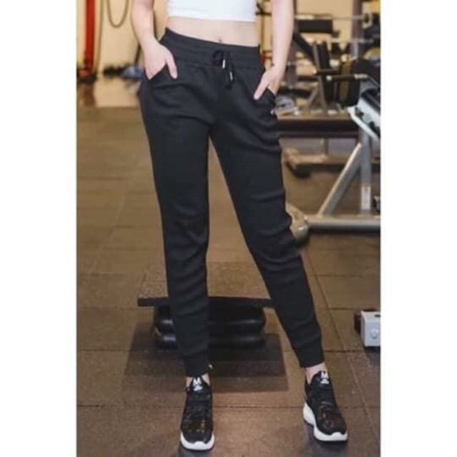Quần jogger nữ