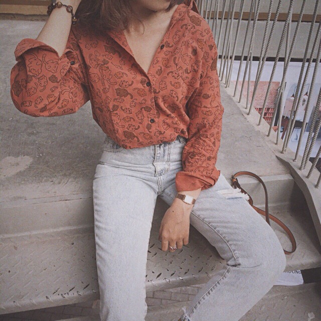 Sơ mi in hình mèo