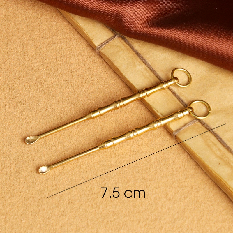Móc khóa ráy tai bằng đồng thau Size 7.5 cm bền đẹp phong cách độc đáo bền bỉ theo thời gian.