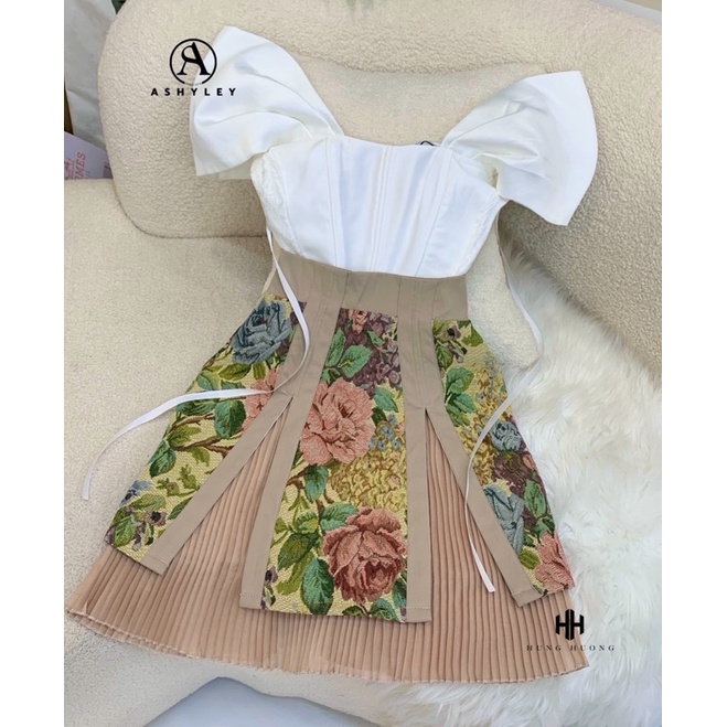 Set áo nẹp trễ vai + chân váy gấm hoa