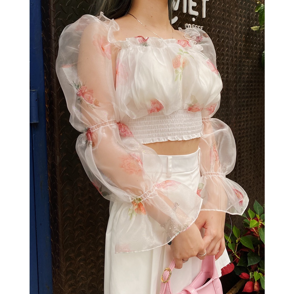 Áo croptop SheByShj tay phồng họa tiết hoa hồng - Mia Rose Top