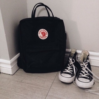 Có Sẵn | Balo Kanken Đen Basic But Unique