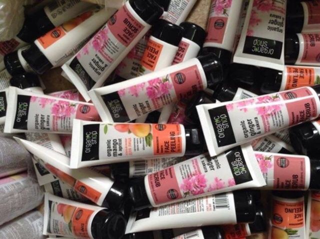 Tẩy da chết mặt Organic Shop Nga 75ml | BigBuy360 - bigbuy360.vn