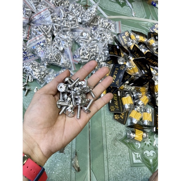 Ốc Salaya 4ly nhiễn nắp dầu , bợ cổ