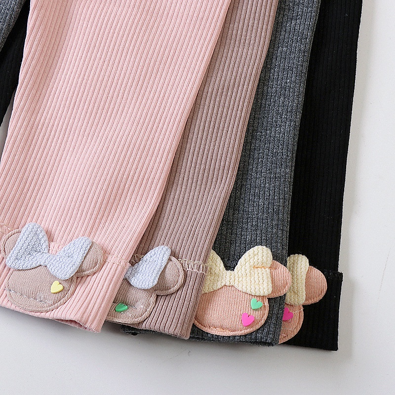 Quần legging  bé gái đính gấu size 6-16kg QD03