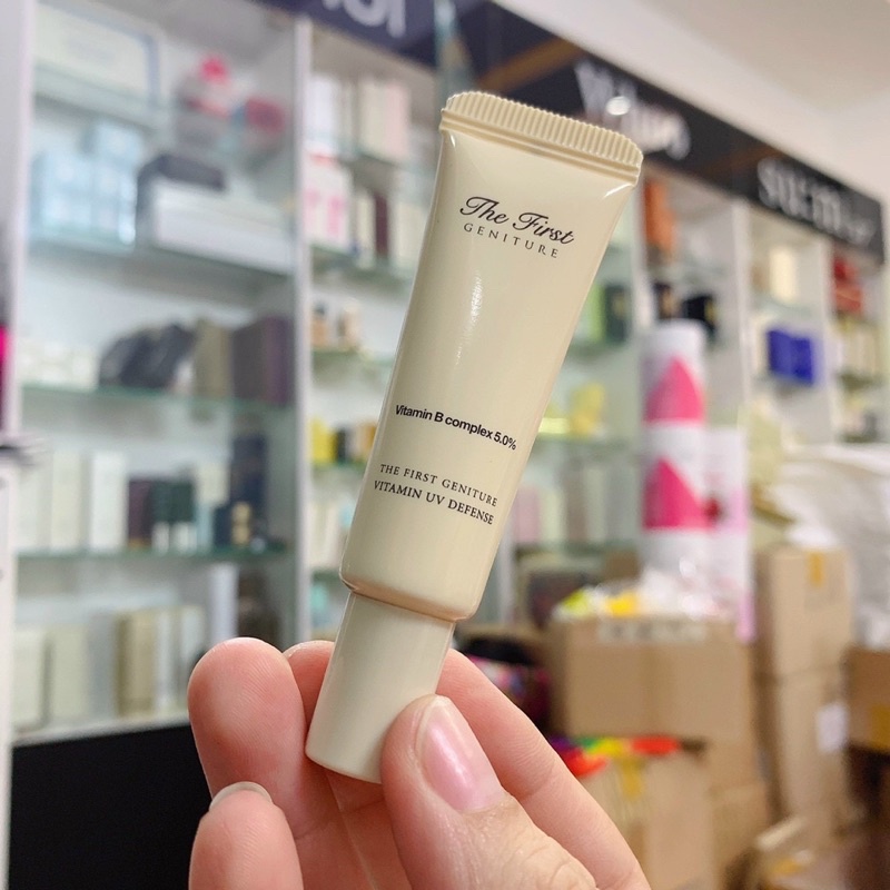Chuẩn Auth - Kem chống nắng vật lý Ohui The First 10ml tách set