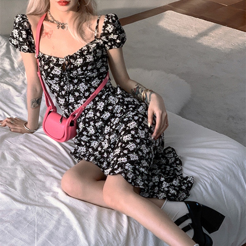 Đầm midi Tay Ngắn Hoạ Tiết Hoa Thiết Kế Xẻ Hợp Thời Trang