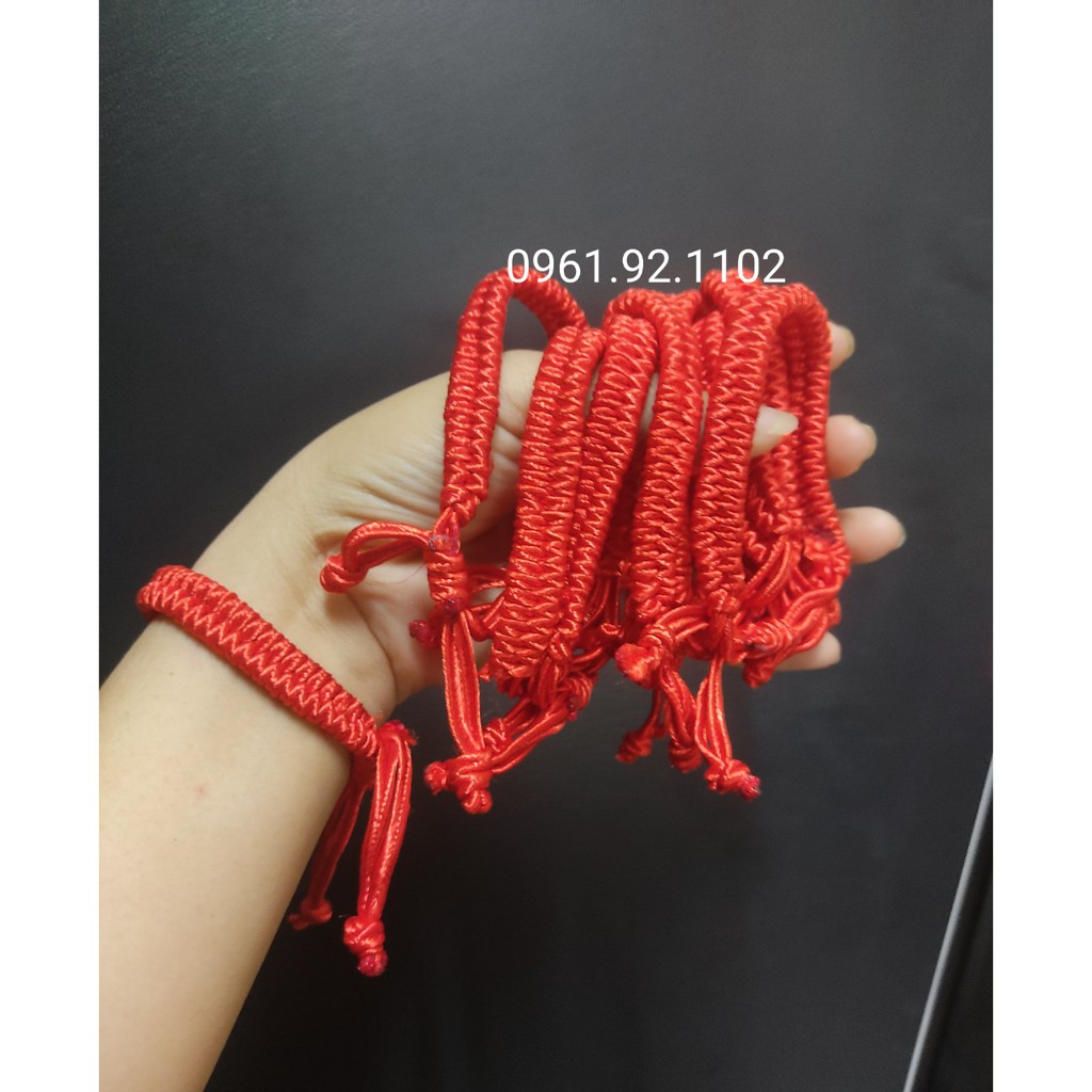 Vòng tay rút dây chỉ đỏ may mắn   giá lẻ như sỉ hàng mới về